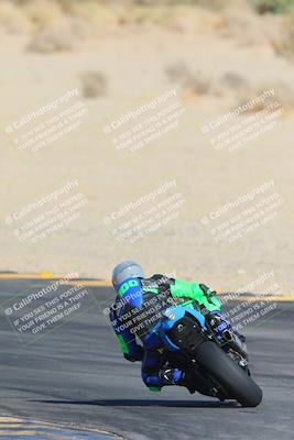 media/Dec-05-2024-Racers Edge (Thu) [[e102e0690b]]/3-B Group/Session 1 Turn 8 Backside/